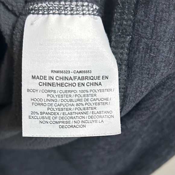 Nike Therma Fit Womens Hoodie M Gray Red Long Sleeve Pullover Activewear Sweater - Picture 5 of 9